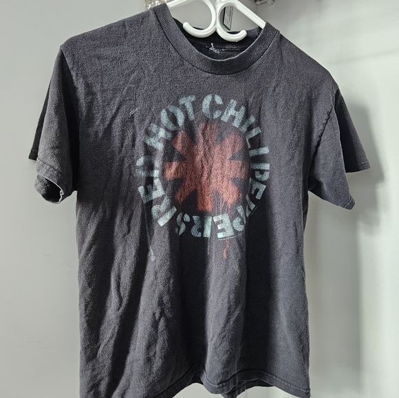 Vintage Red Hot Chilli Peppers Baby Tee - Picture 5 of 5